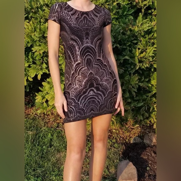 NWOT‼️ Jump Apparel JUMP Apparel Dress Rose Gold Glitter Short-Sleeve - Picture 3 of 8